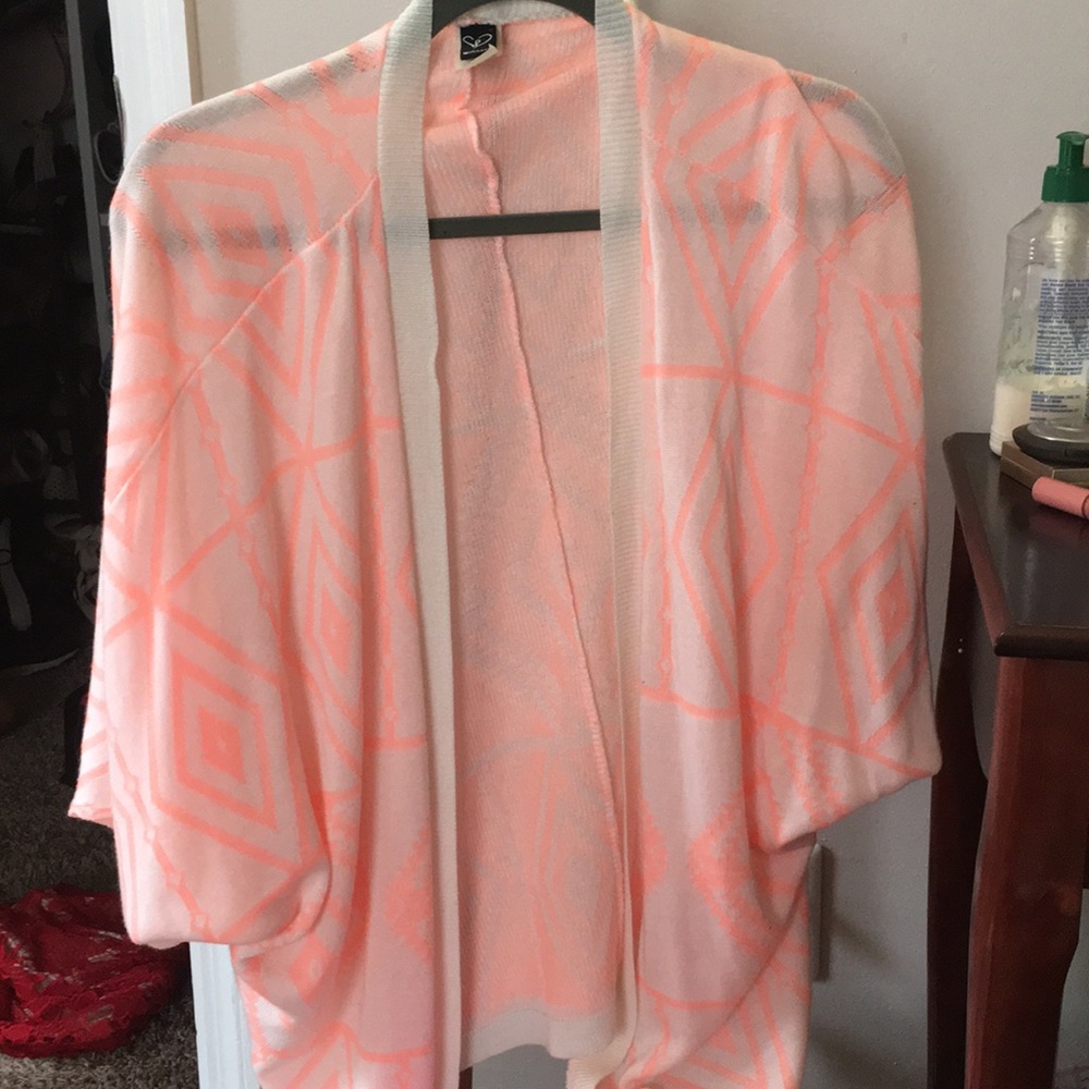 Mid sleeve kimono